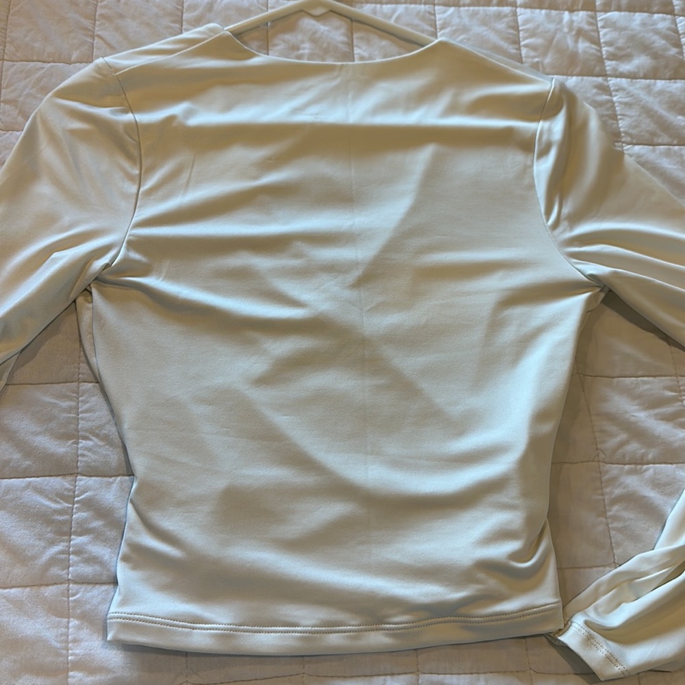 Abercrombie & Fitch Wrap Blouse Size Small - Picture 5 of 5